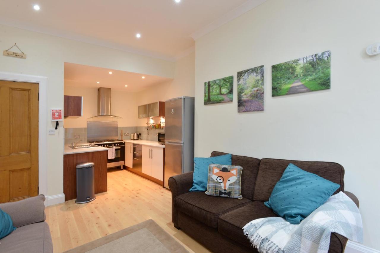 Home By The Meadows, Close To City Centre Edimburgo Esterno foto